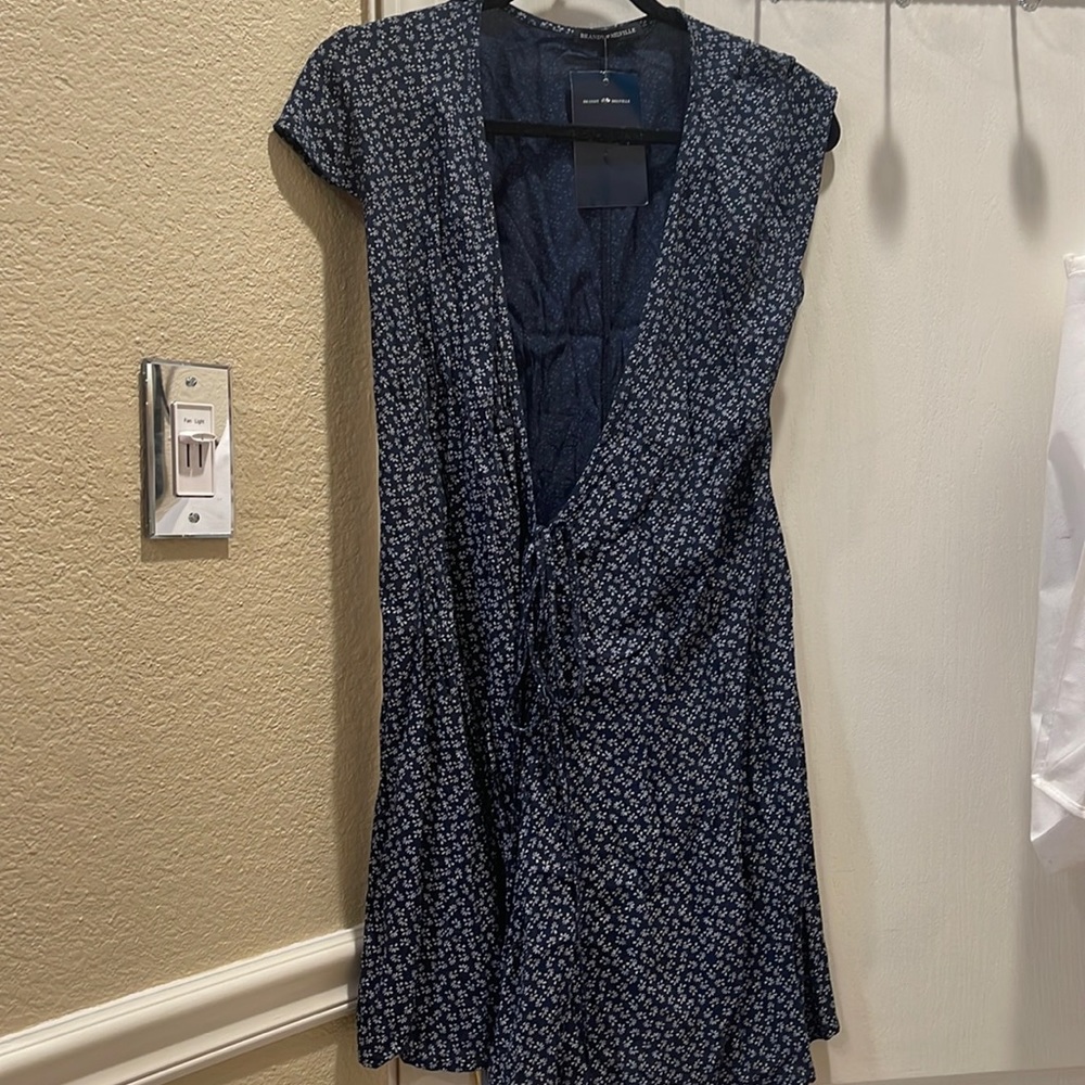 blue floral brandy melville dress